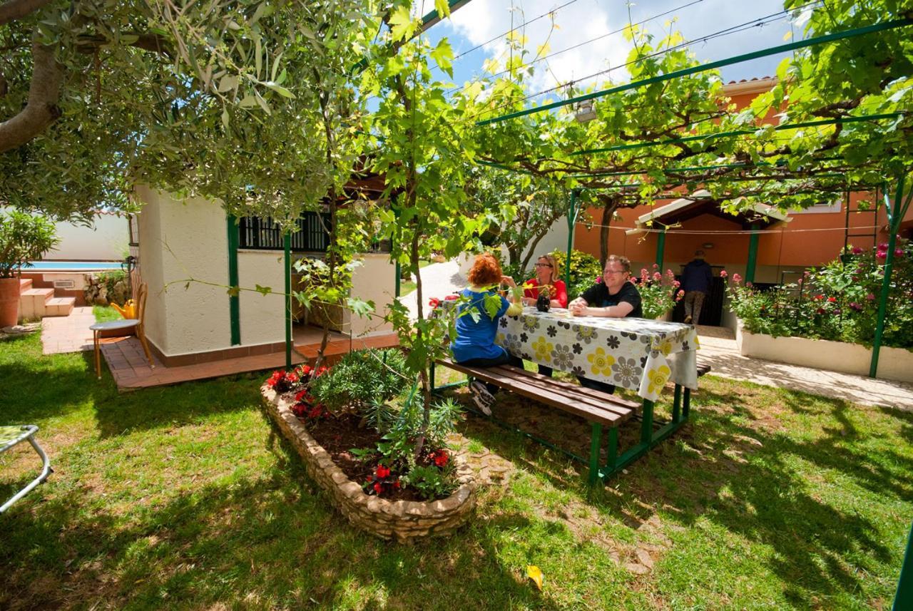 Guest House Bizjak Vinkuran Ngoại thất bức ảnh