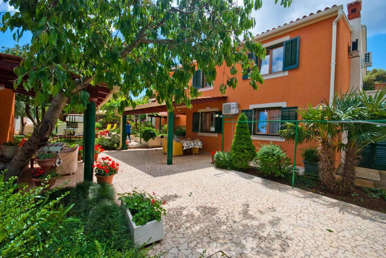 Guest House Bizjak Vinkuran Ngoại thất bức ảnh