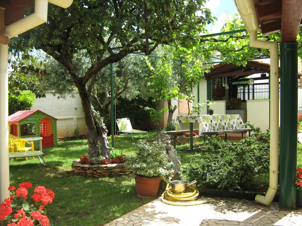 Guest House Bizjak Vinkuran Ngoại thất bức ảnh